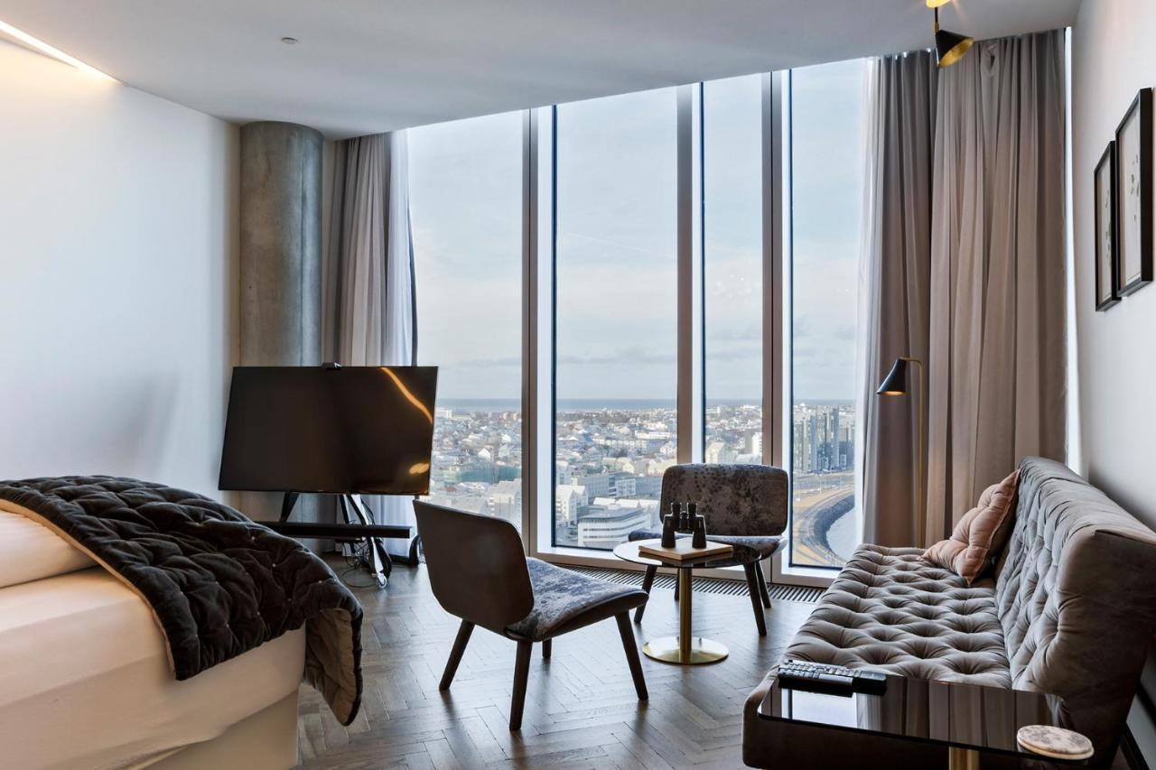 ทาวเวอร์ สวีท เรคยาวิก Hotel ภายนอก รูปภาพ